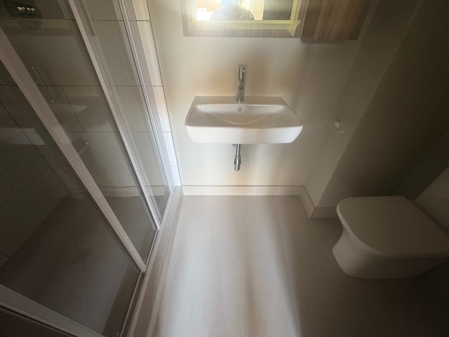 2 Bedroom Property for Sale in Table View Western Cape